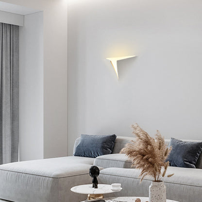 Aria Modern Recessed Metal/Plaster LED Wall Lamp, White