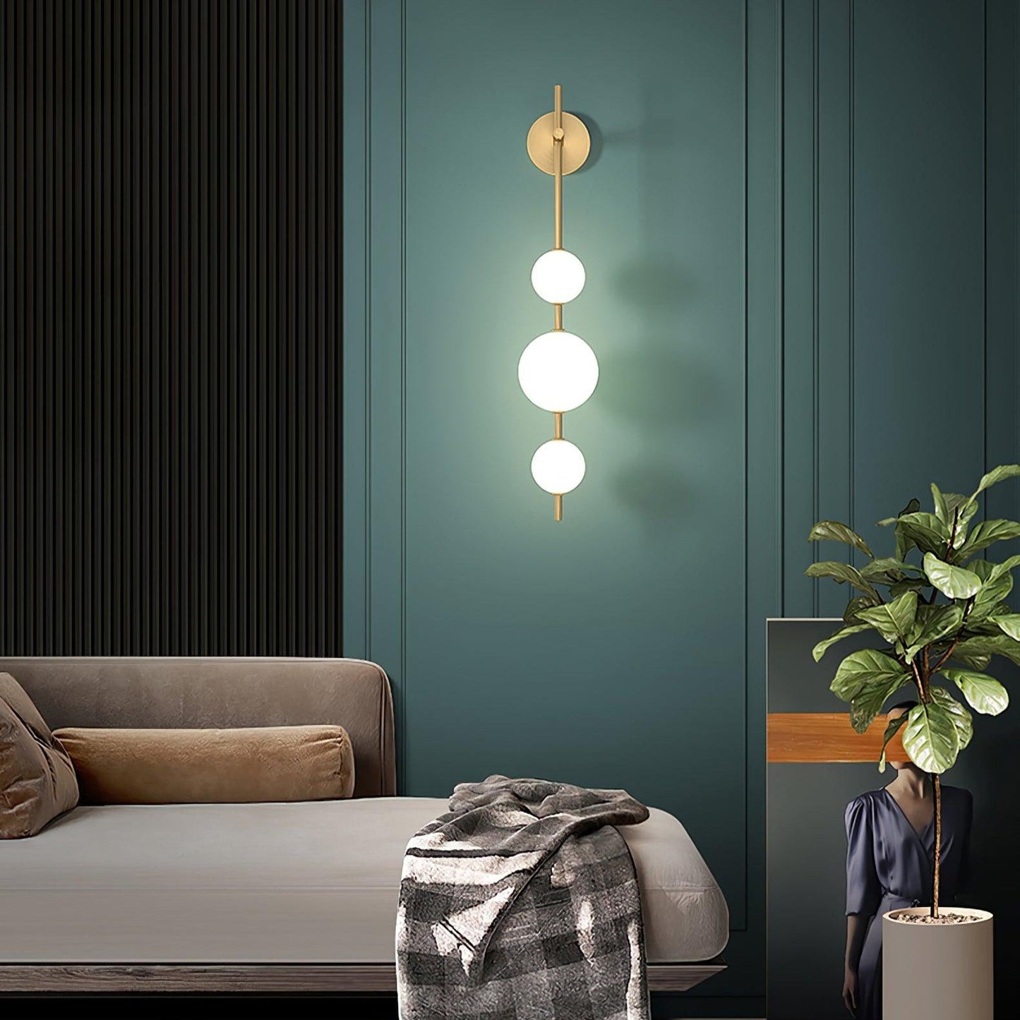 Cerin Vertical Globe Wall Lamp