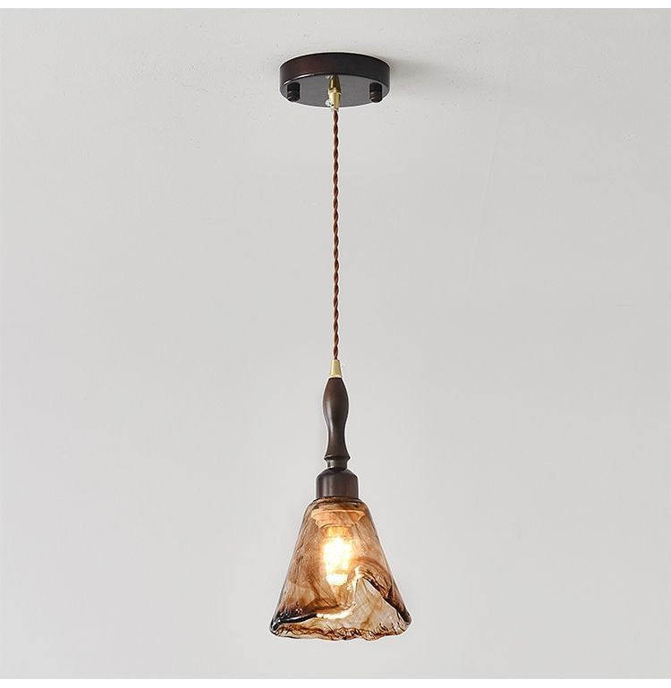 luxury-spiral-staircase-chandelier